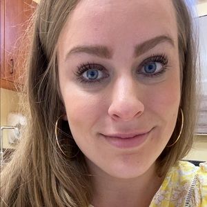 Meet your Posher, Ellen